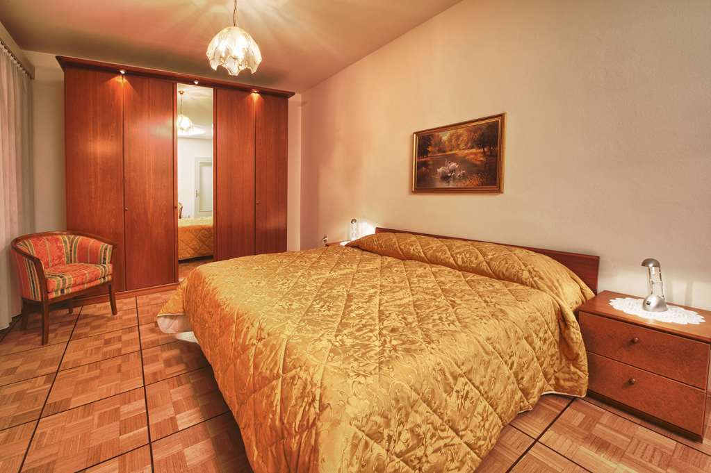Residenze Dell'Angelo Hotel Locarno Quarto foto